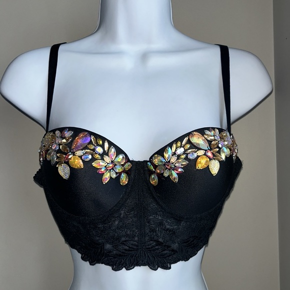 (3 for $100) NWOT Gorgeous Jeweled Bustier 💎🌼🖤 - Picture 2 of 11